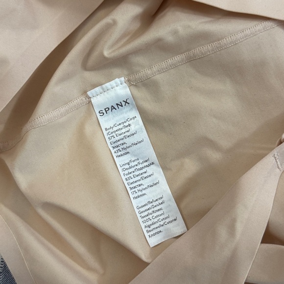 Spanx Thinstincts Open Bust Mid-Thigh Bodysuit Soft Nude XL - Picture 10 of 12